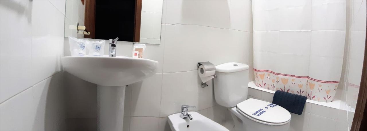 Hostal Dulcinea Madrid Kültér fotó