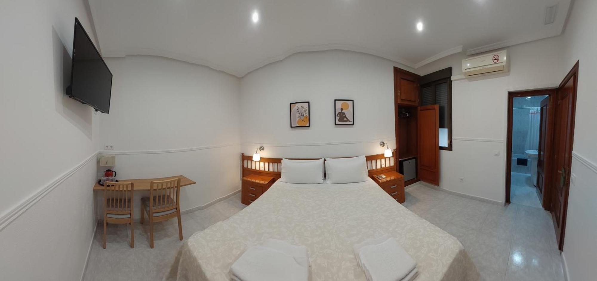 Hostal Dulcinea Madrid Kültér fotó